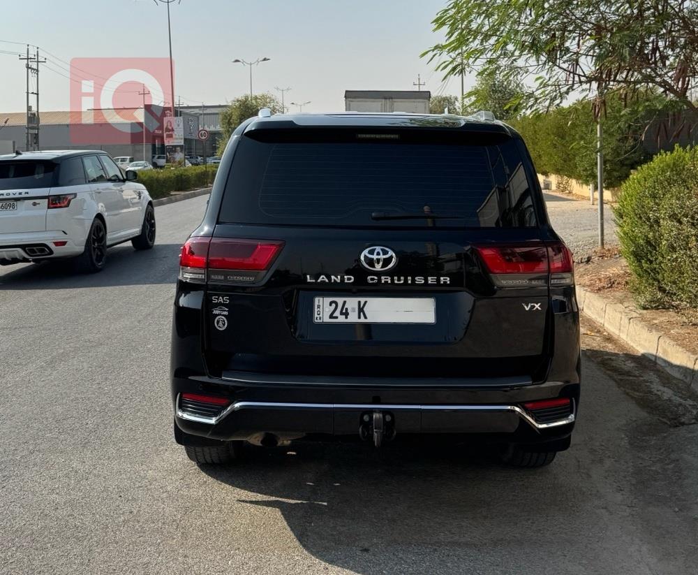 تويوتا لاندكروزر